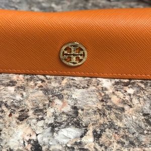 Tory Burch eye glass case